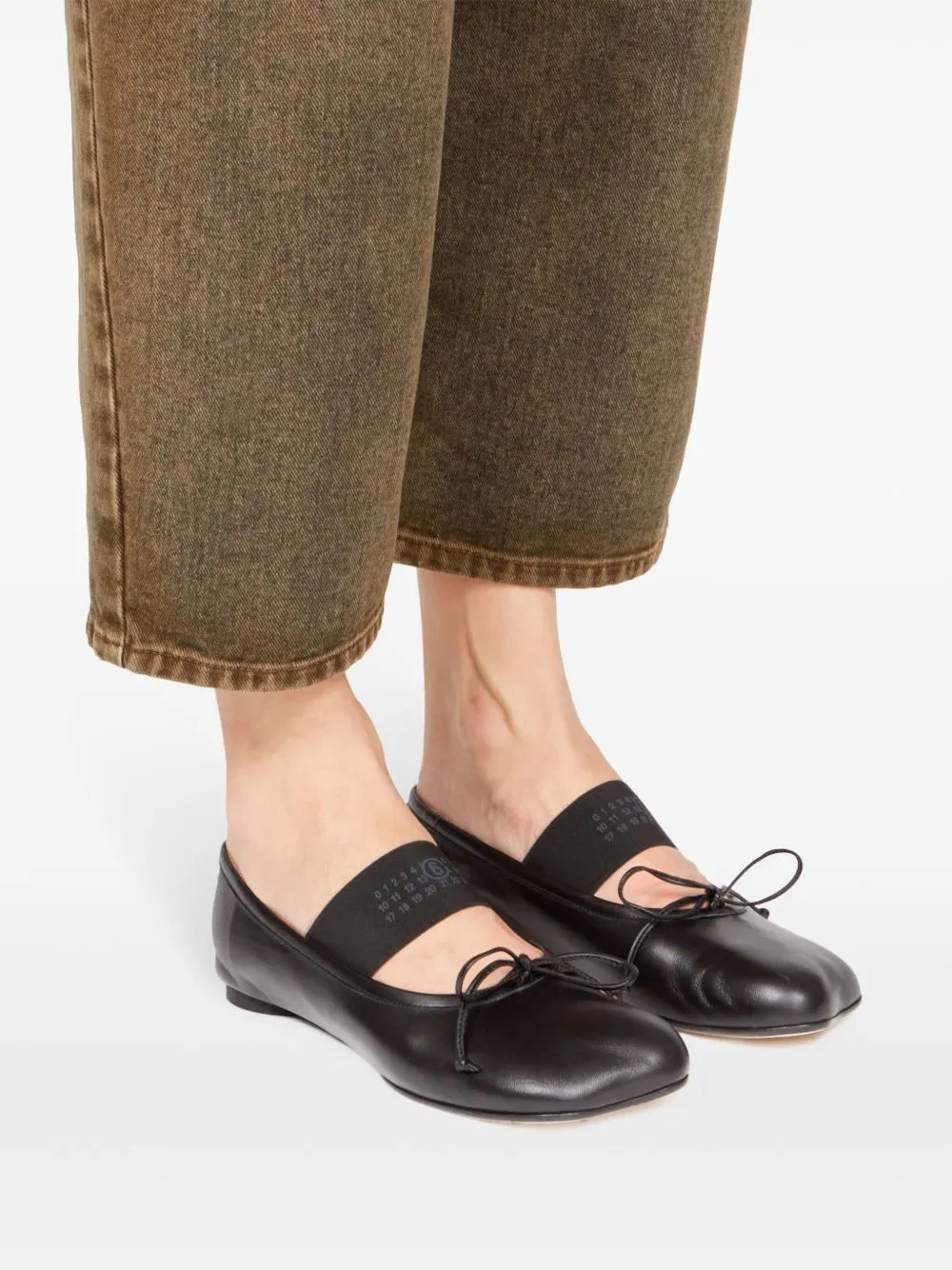 Anatomic leather ballets