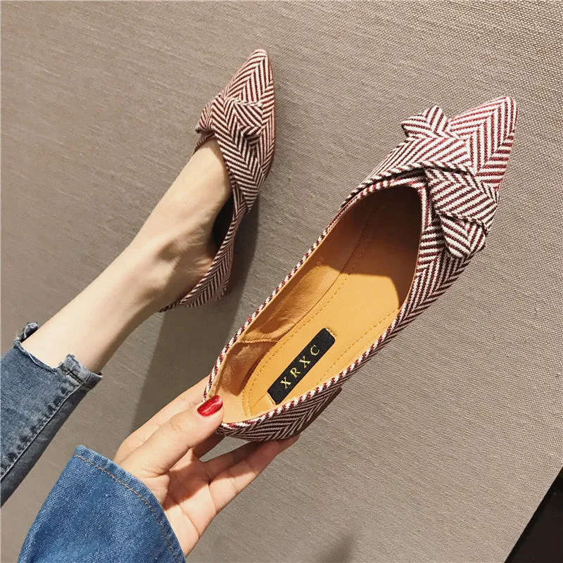 Checkered Pointed Shallow Mouth Flat Shoes for Women