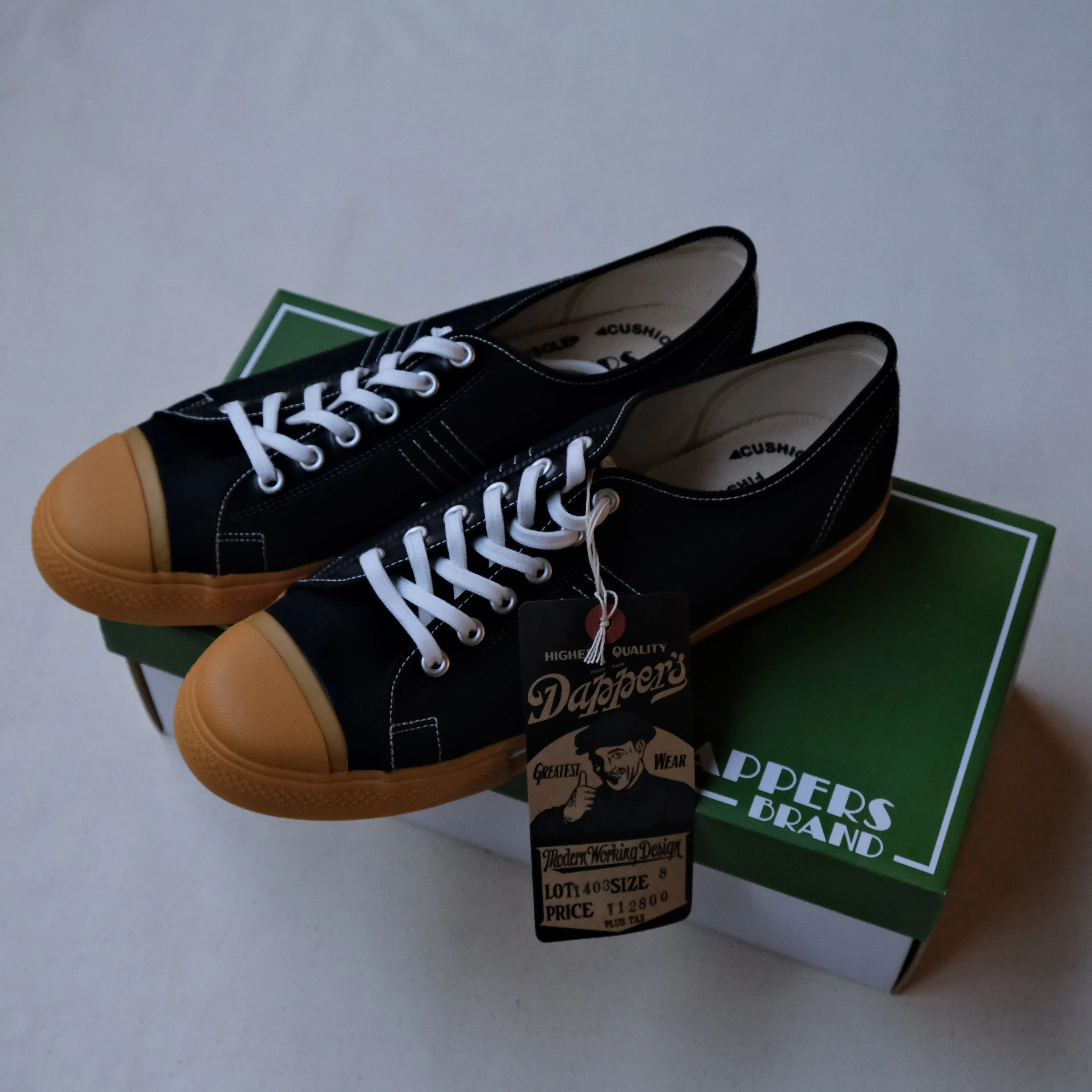 Dapper's Canvas Sneakers