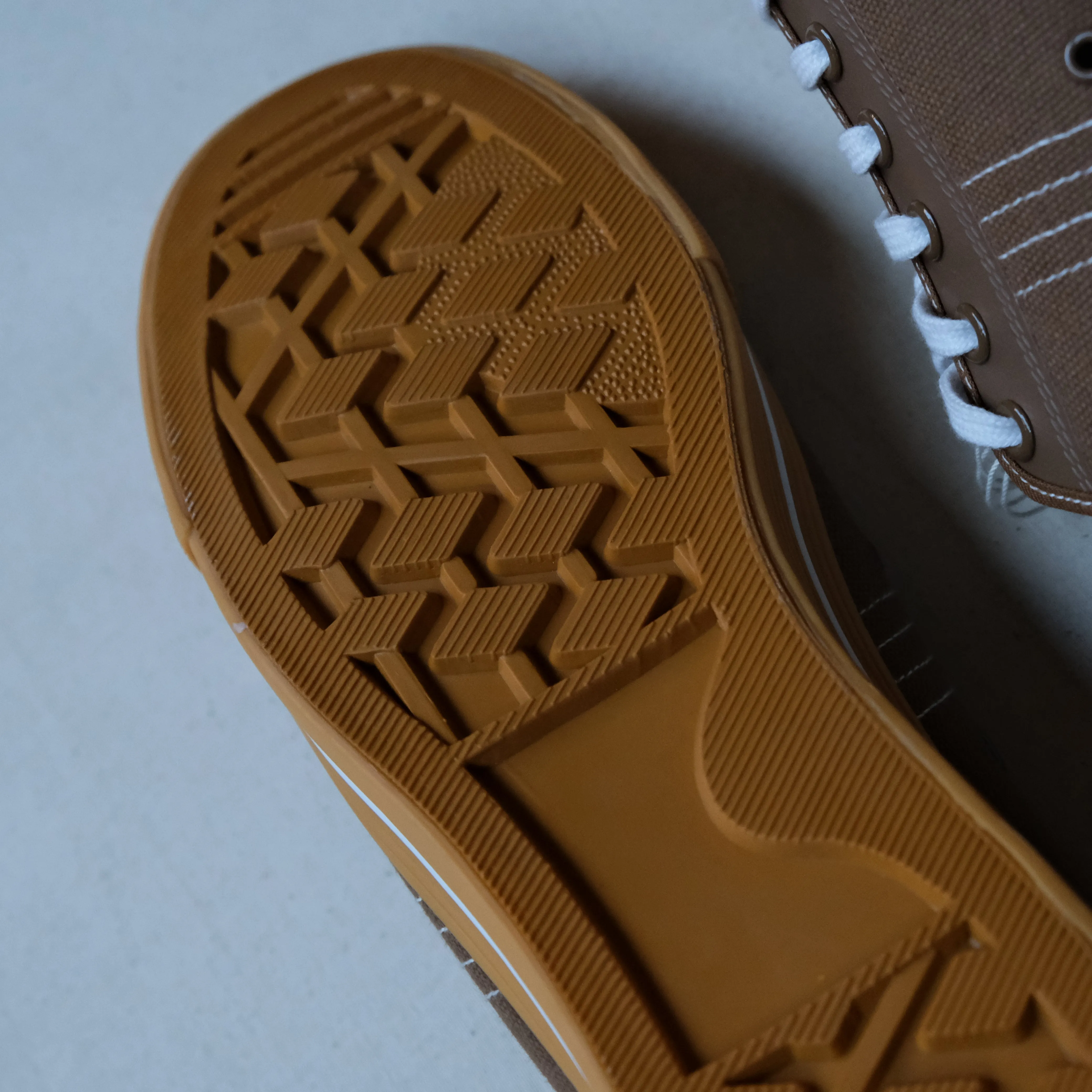 Dapper's Canvas Sneakers