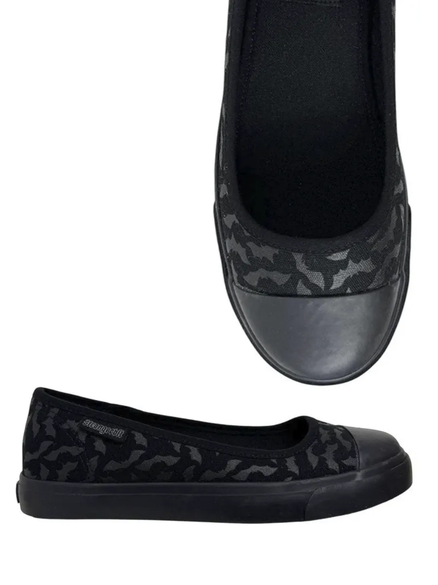 Emily Bat Sneaker Flat (Black) STRANGE CVLT