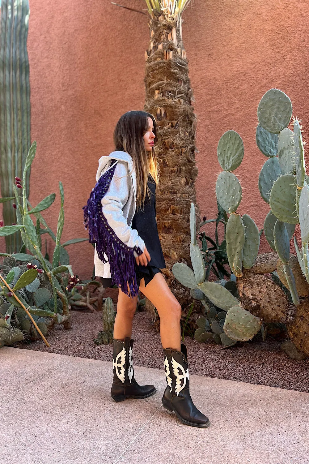 INDIAN HOODIE FRINGES