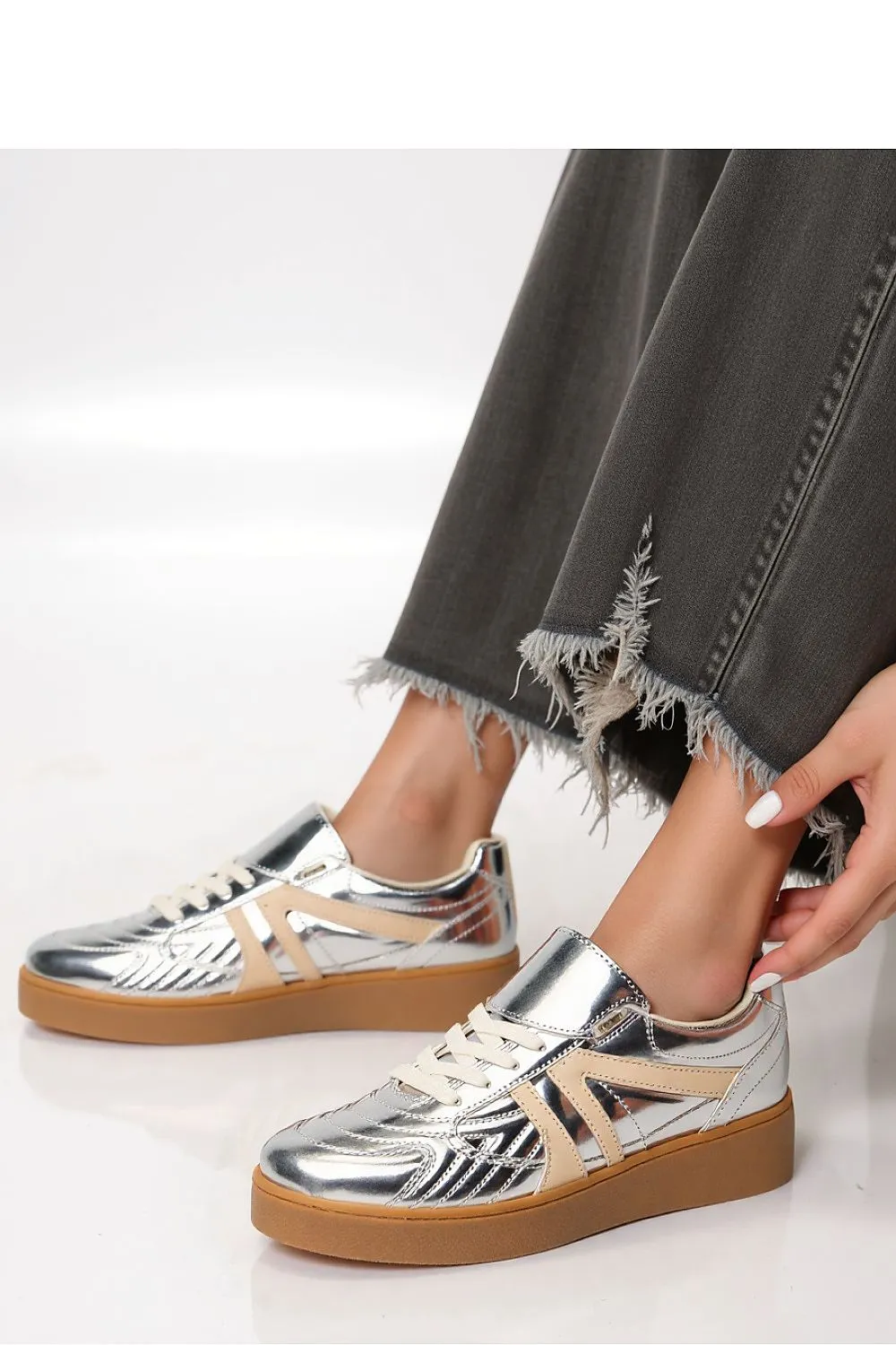 Inello Xeron Metallic Silver Sneakers with Laces