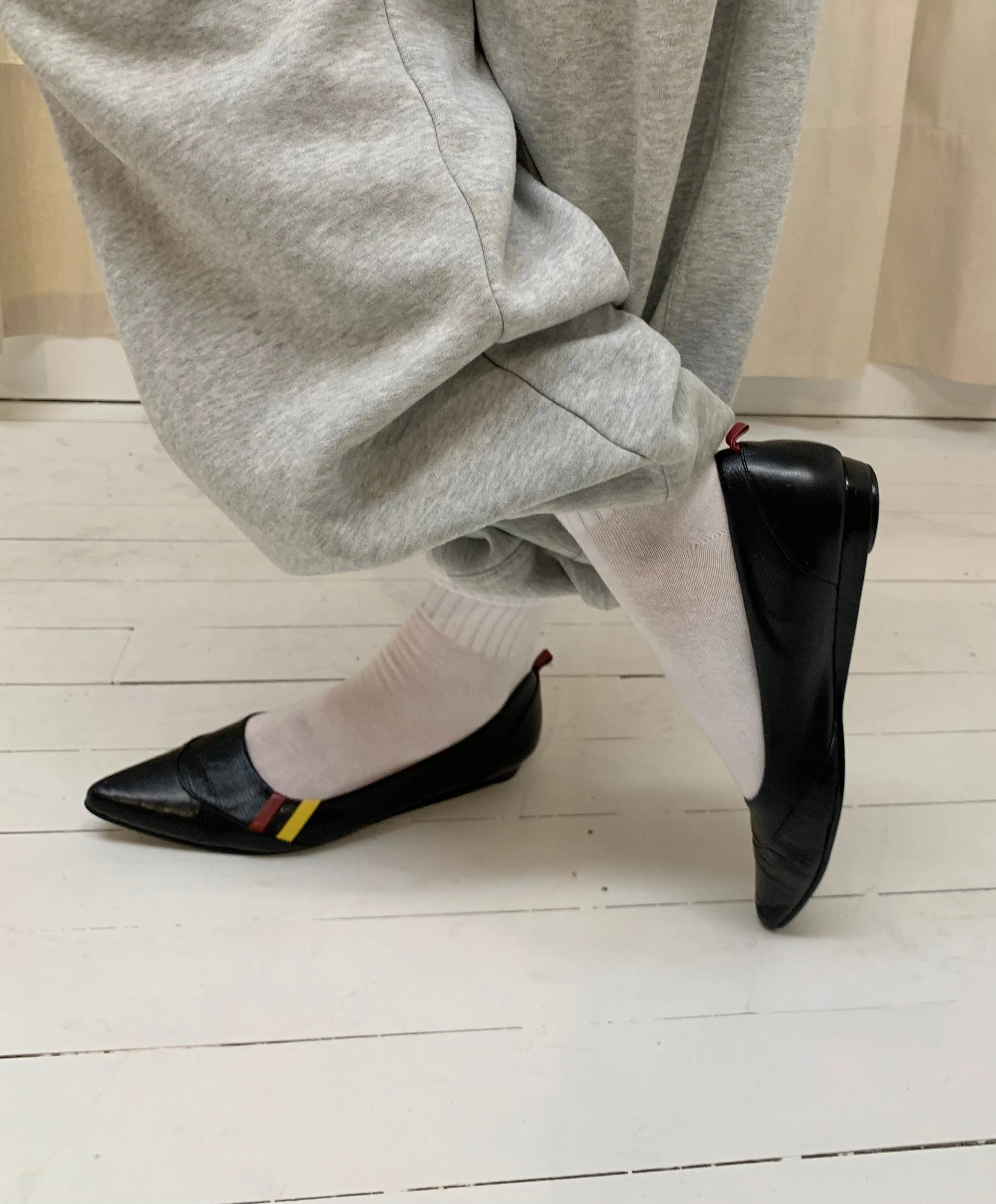 Leather flats with sporty stripes, 40