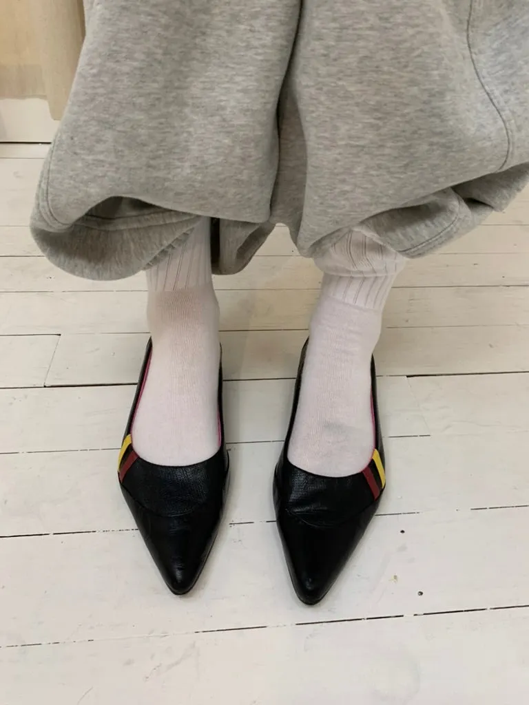 Leather flats with sporty stripes, 40