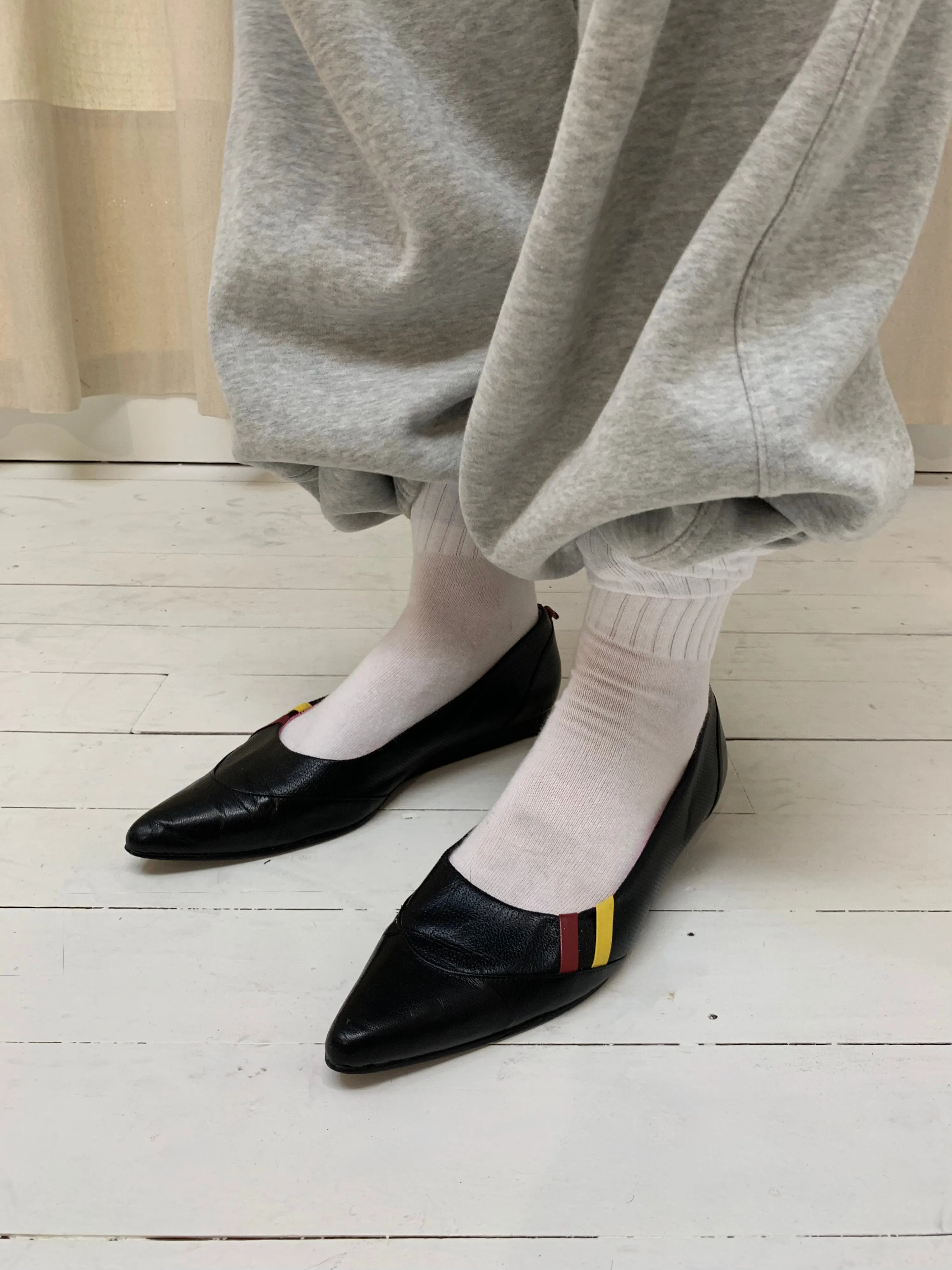 Leather flats with sporty stripes, 40
