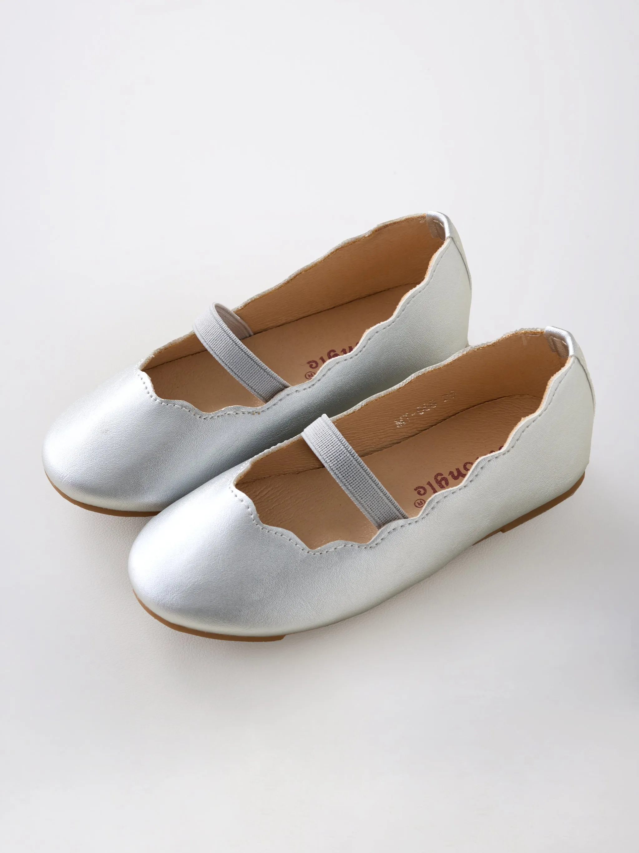 LEATHER FLATS