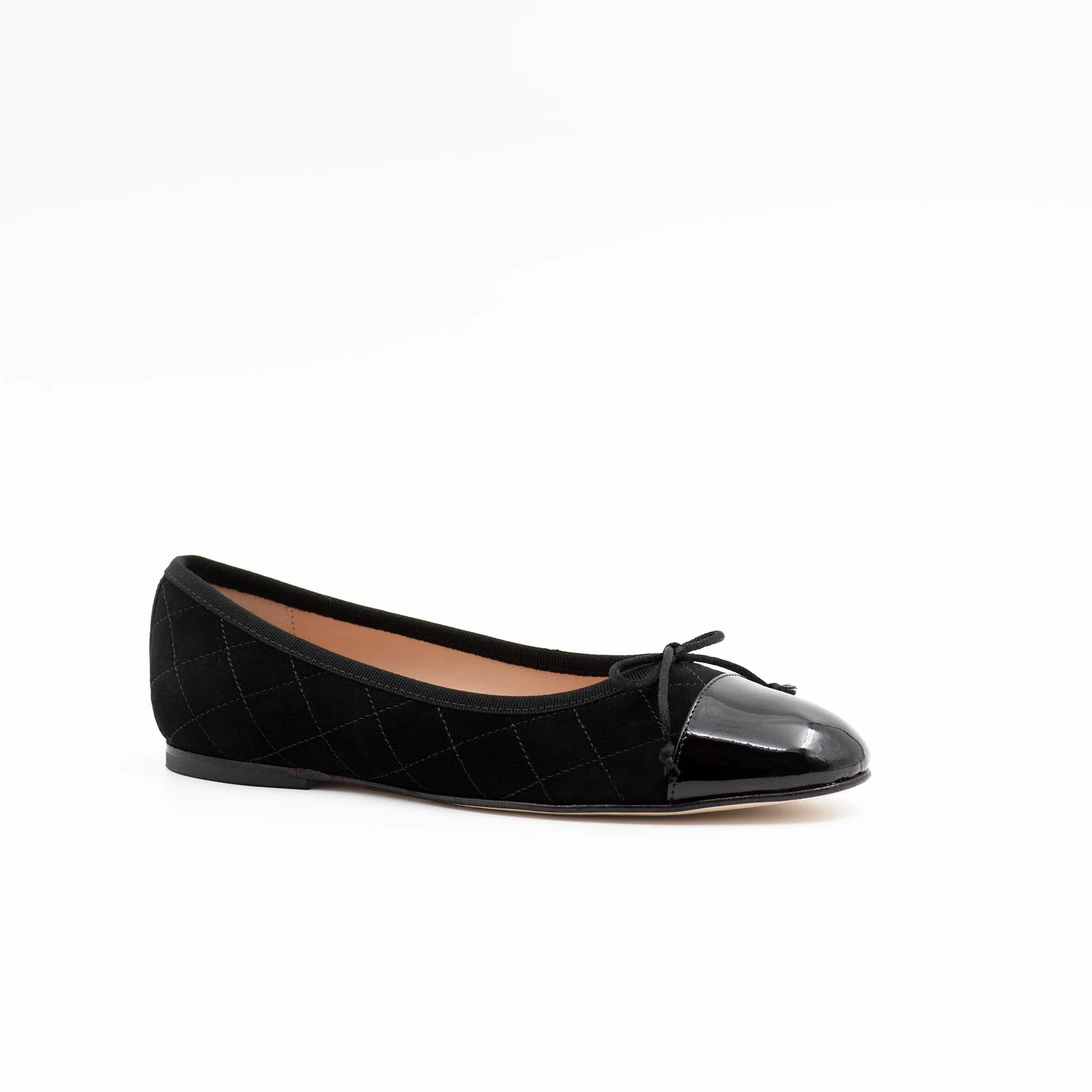 Quilted ballet blats in black suede