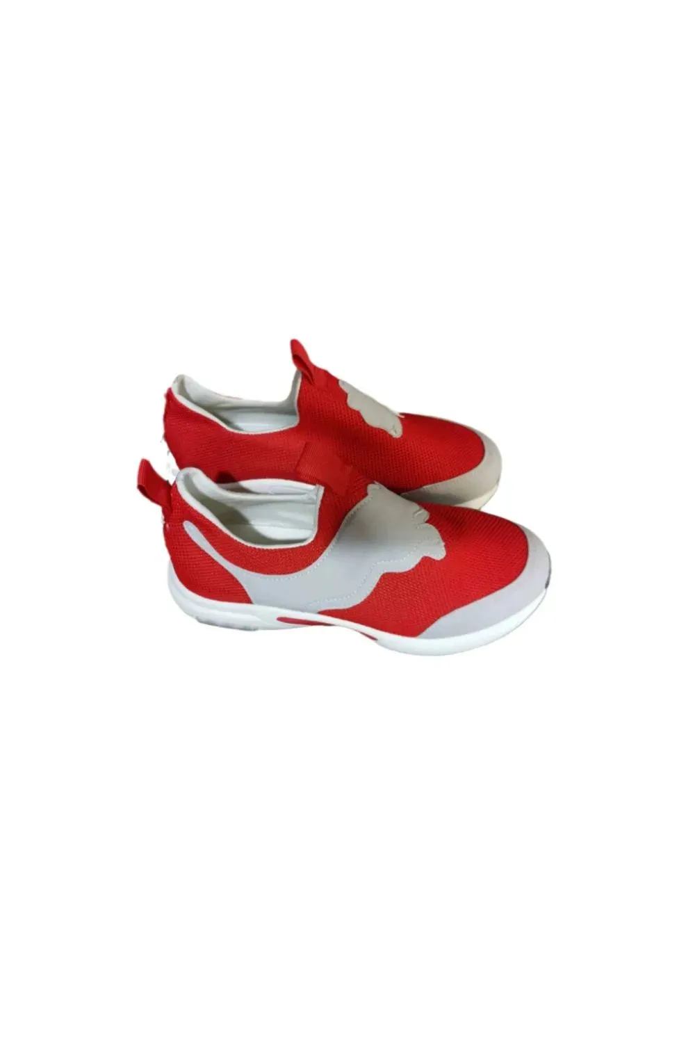Round Toe Slip-On Mesh Athletic