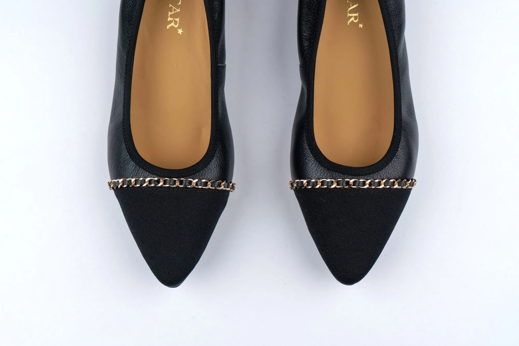 SS23001  Pointy Leather pumps with chain detail and extra cushion( new arrival )
