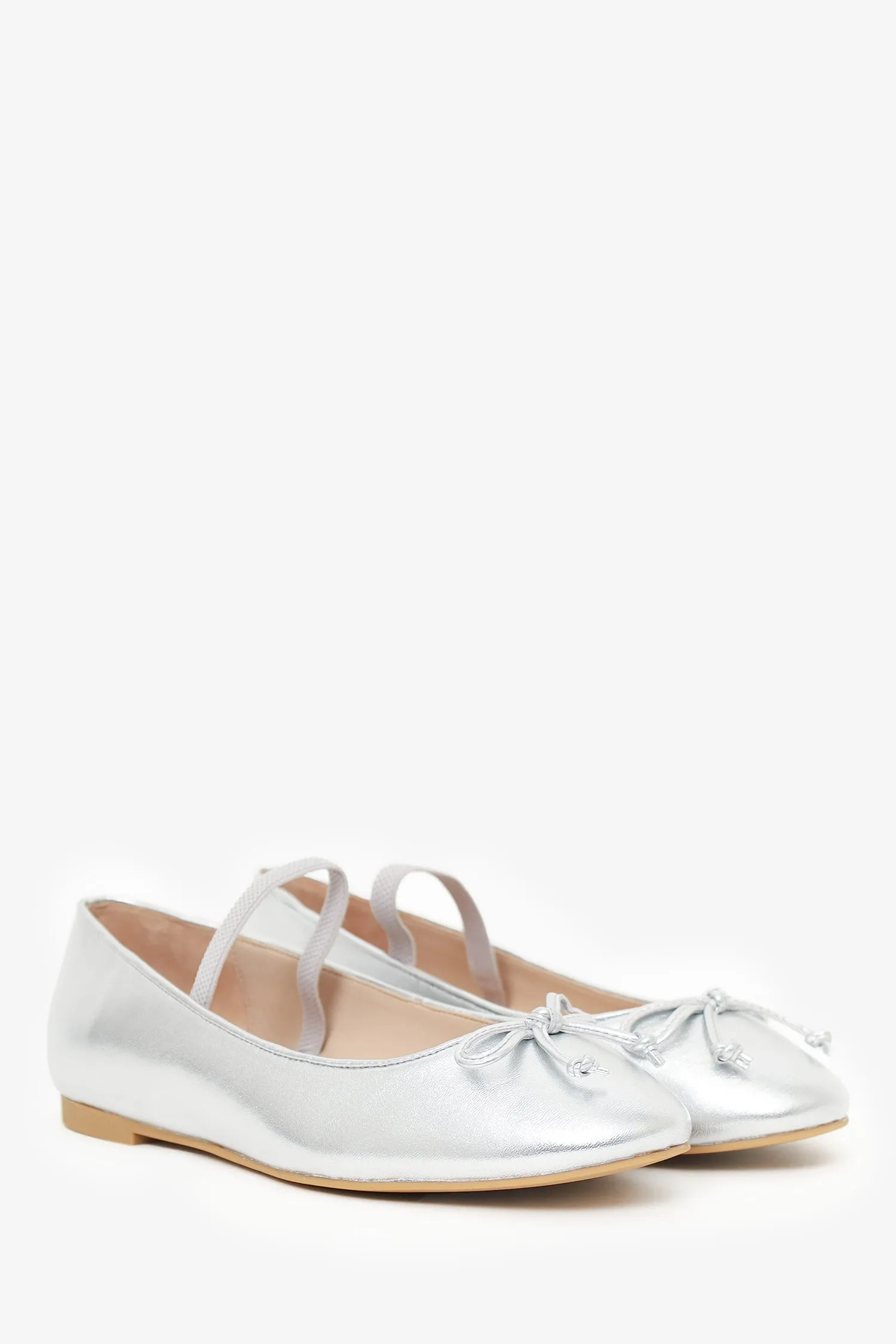 Stuart Weitzman Silver Leather 'Gabby' Ballet Flats Size 36