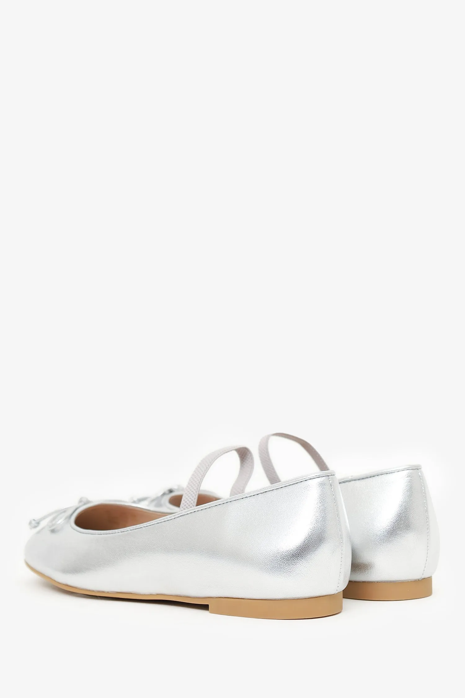 Stuart Weitzman Silver Leather 'Gabby' Ballet Flats Size 36