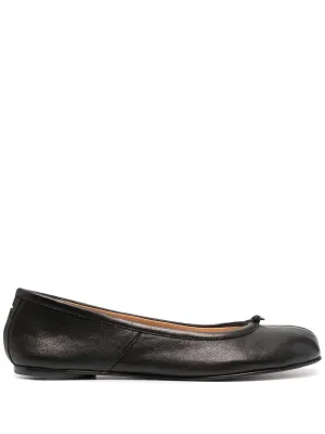 Tabi leather ballets
